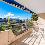 3 Bedroom In Location