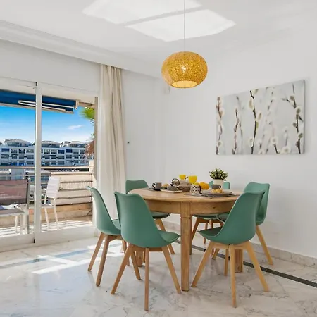 Appartement 3 Bedroom In Location *