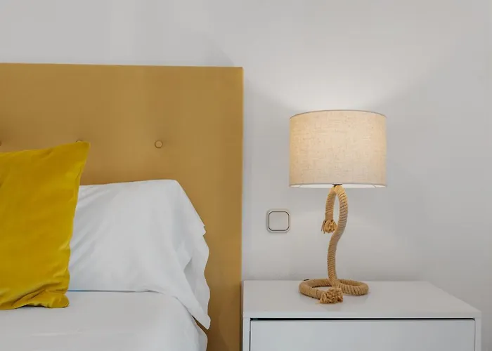 Appartement 3 Bedroom In Location