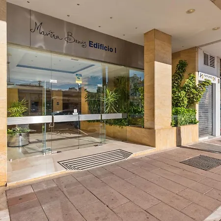 3 Bedroom In Location Apartment *