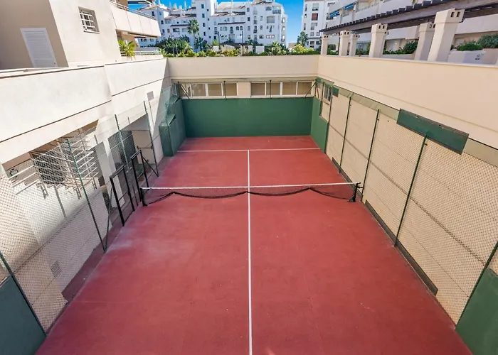 Apartment 3 Bedroom In Location *
