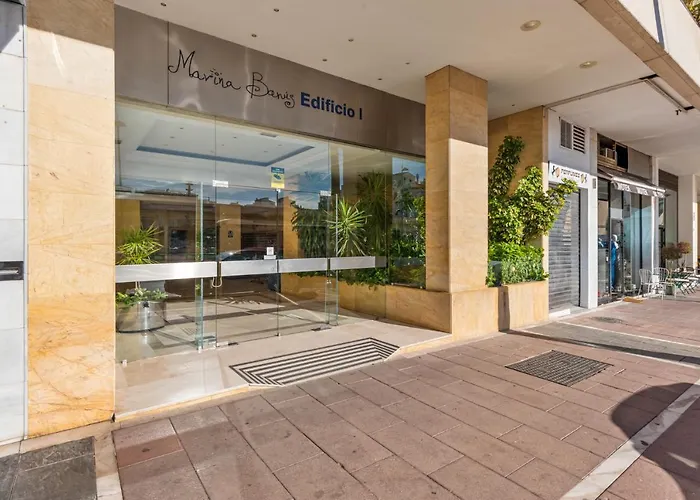 3 Bedroom In Location Apartment *