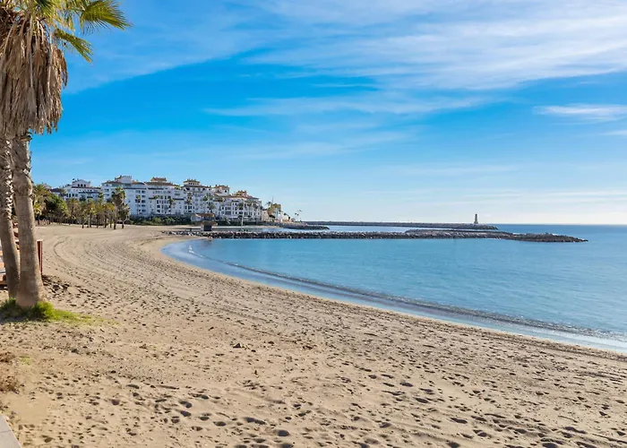 3 Bedroom In Location Apartment *